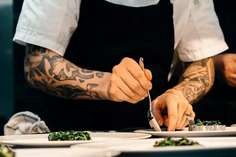 8 Must-Try Dishes During Your Holidays on the French Riviera